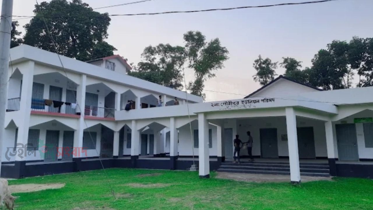 ঝিনাইগাতীতে ভুয়া পরিচয়পত্রে গ্রামপুলিশের চাকরি করার অভিযোগ তোফাজ্জল হোসেনের বিরুদ্ধে