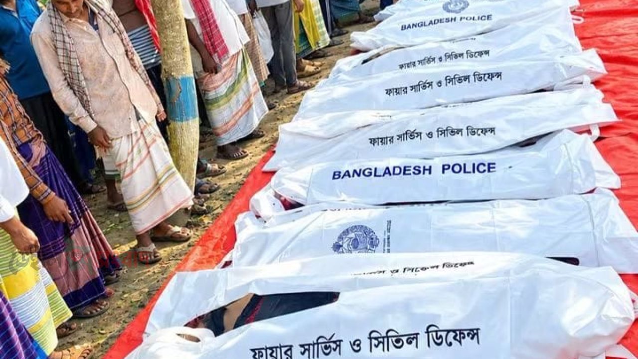 বড়াইগ্রামে বাস- ট্রাকের মুখোমুখি সংঘর্ষে নিহত বেড়ে ১৪, পরিচয় মিলেছে ৯ জনের